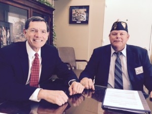 (L to R) Wyoming Senator John Barrasso meets with RPNW Mike Archer on April 16th and part of the FRA's "Storm the Hill" event.